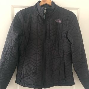The North Face light quilted jacket